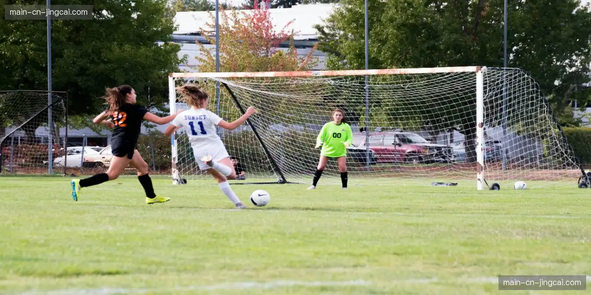🎮 电竞高维神国对决，天赋神权秀翻天！💥